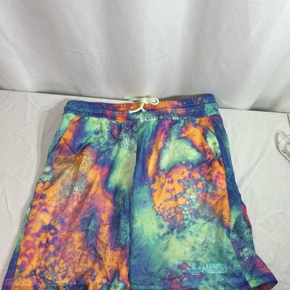 ADIDAS Originals Allover Print Mesh Basketball Shorts Mens SMALL Tye Dye - Picture 2 of 16